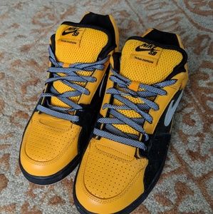 Nike Zoom Team edition. New York Taxi never worn